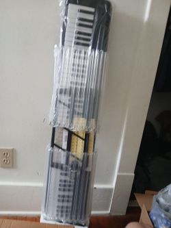 New beginners/moderate piano