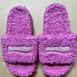 Balenciaga Slides