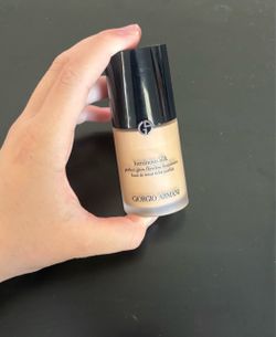 Armani Silk Foundation