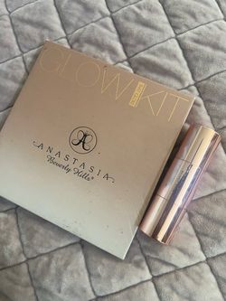 Makeup and coach lotion