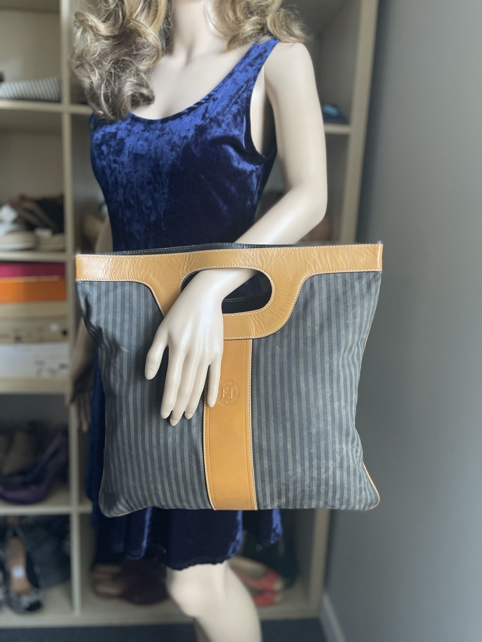 FENDI PEQUIN STRIPE Brown CANVAS LEATHER VINTAGE CUT OUT 1980s CLUTCH HANDBAG