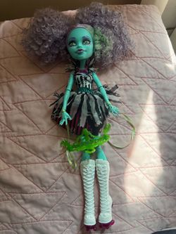 monster high honey swamp