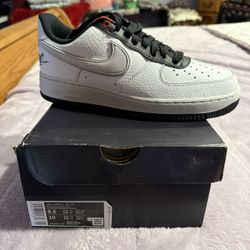 Nike Air Force 1 Low 