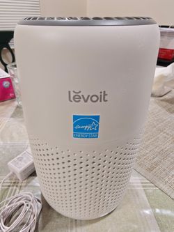 LEVOIT AIR PURIFIER