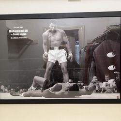 Ali Vs Liston Framed Poster (26X38)