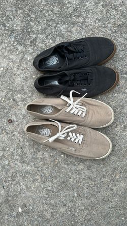 I Am Selling This Vans shoes For Men black size 5.5 And Other Sizes 6 good Condition 