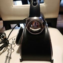 SUNBEAM HERITAGE SERIES HAND HELD MIXER & STAND & DRAWYER 6 BEATERS 