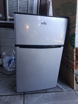2 door Fridge with freezer