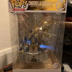 Cinderella Castle With Gold Mickey Disney Parks Exclusive Funko Pop
