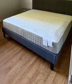 Dark Gray Upholstered Platform Bed Frame with Mattress – Queen