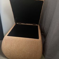 Flip Open Storage Ottoman  Like New  
