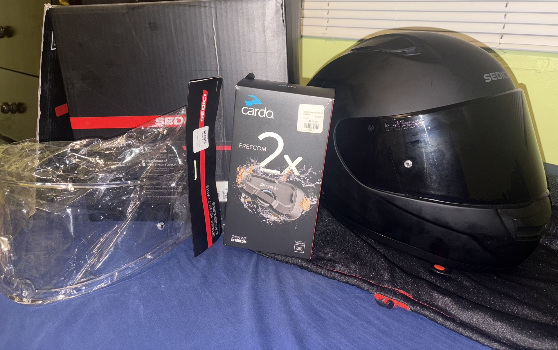Strada 3 Motorcycle Helmet 2XL