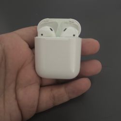 AirPods 1st Gen 