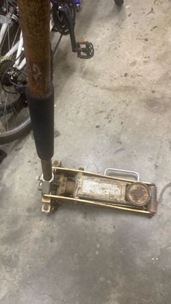 Floor jack