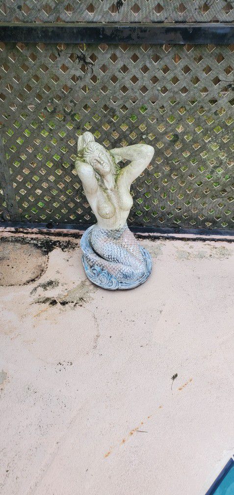 Mermaid Statue 