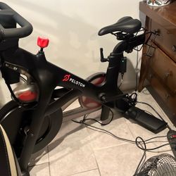 Peloton Bike