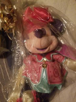 Teacup Minnie Mouse Main attraction Plush