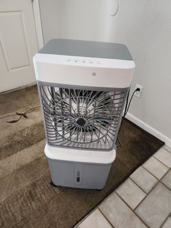 Portable evaporative cooler. 4 in 1, 10 gallon. Avondale