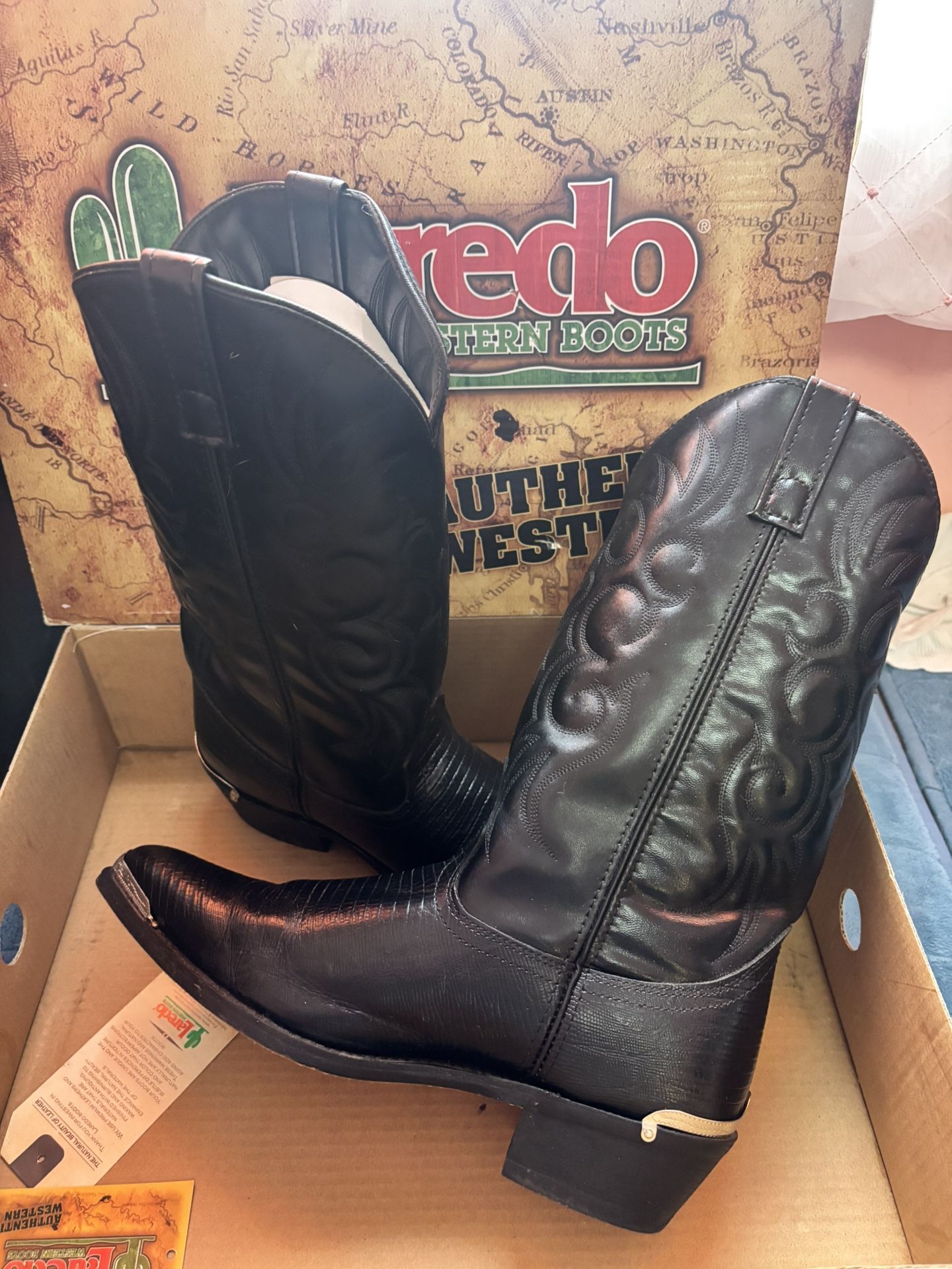 Laredo Western Boots