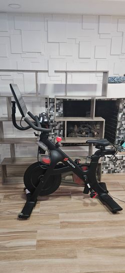 Peloton Bike
