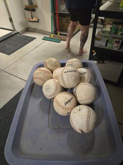 Assorted softballs