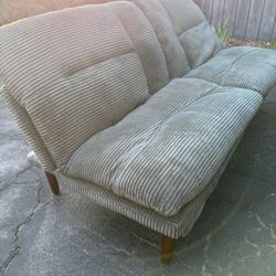 Couch Folds To A Bed