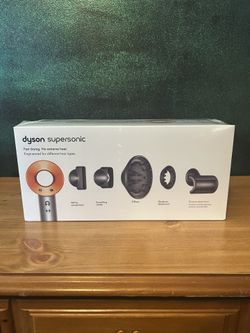 Dyson SuperSonic Hair Dryer W/ All 5 Attachments