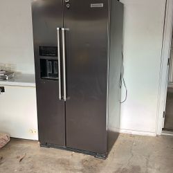 Kitchenaid Side-By-Side Refrigerator /Freezer