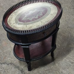Vintage Oval Side Table 