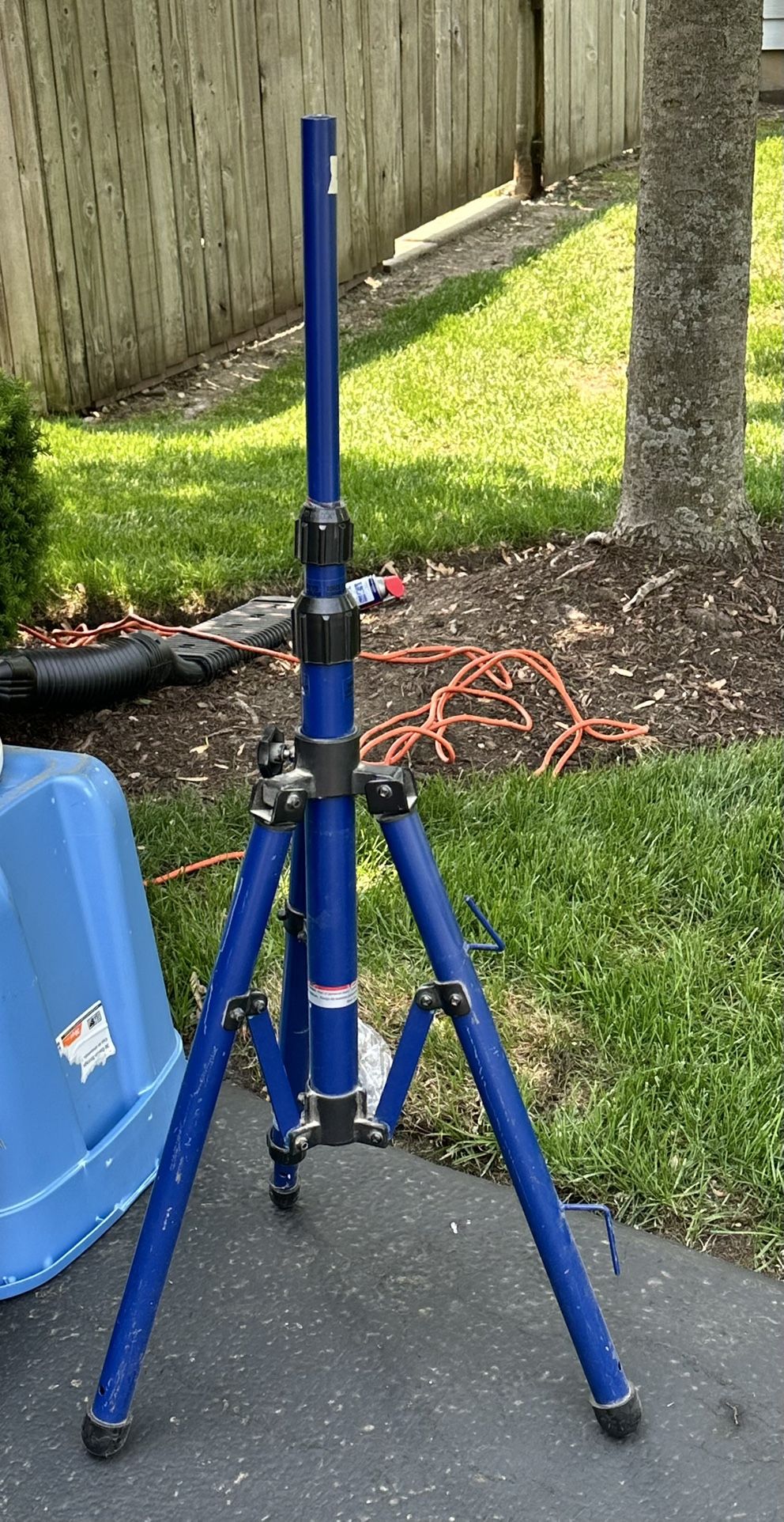 Tripod