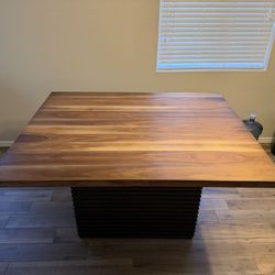 Relocation Sale! Dining Room Table:  $250.00