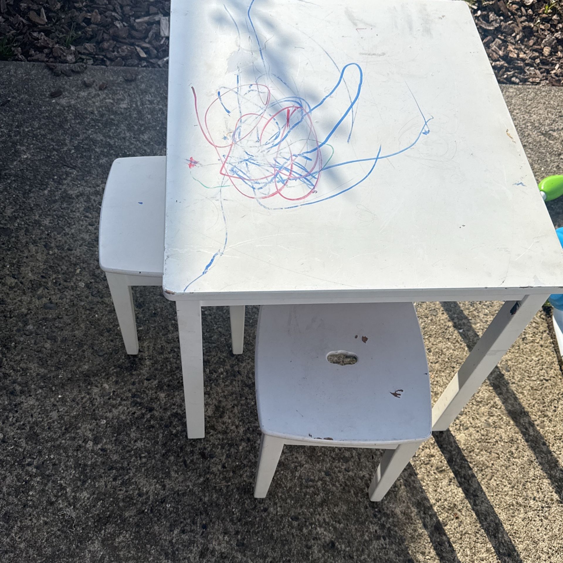 Kids Table With Two Chairs 