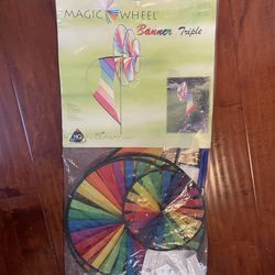 Magic wheel Triple banner windSpinner - Rainbow 17”x38” Polyester