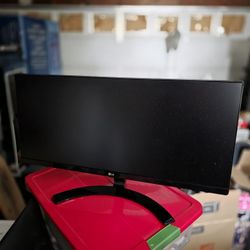 LG Ultra wide Monitor 1080p 29inch