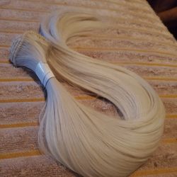 White Blonde Clip In Extesion #60