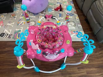 Minnie Mouse bouncer