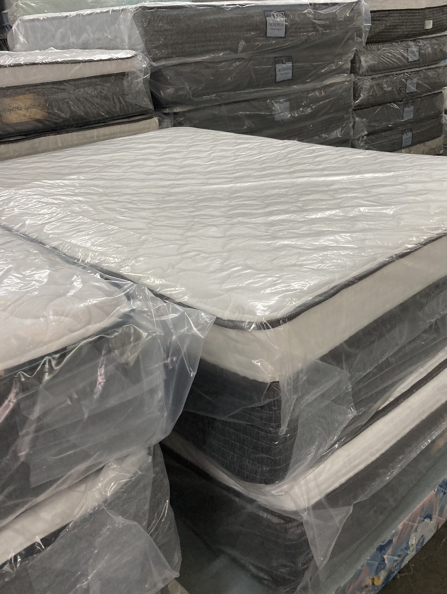 👀💥 PILLOW TOP MATTRESS ALL SIZE BRAND NEW STARTING AT $190 BEST PRICE IN TOWN👀💥