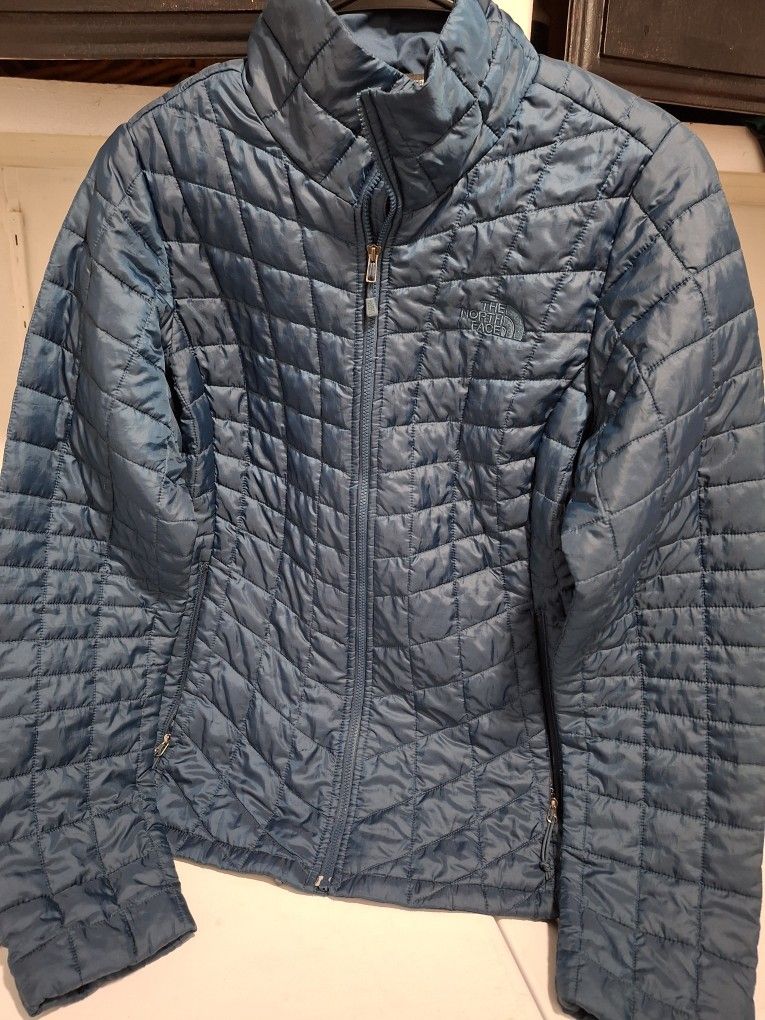 Size S BUENAS CONDISIONES THE NORTH FACE DE MUJER