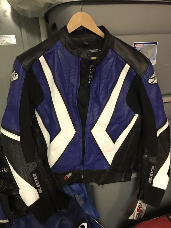 Motorcycle jacket