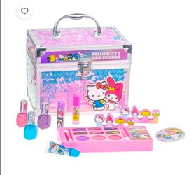 Hello Kitty Play makeup