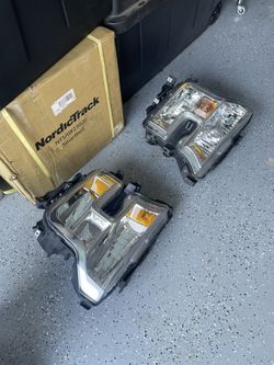 2016 Ford F150 Headlights