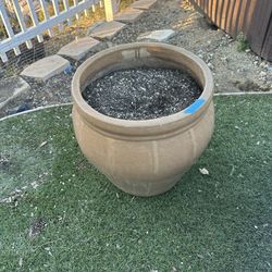 1 Fabulous Glassed Terra Cotta Pot
