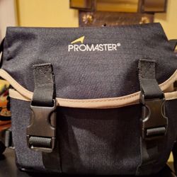 Promaster Deluxe Camera Bag 