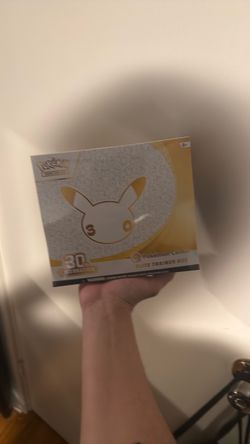 30th Pokemon center etbs