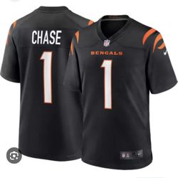 Cincinnati Bengals Jamarr Chase stitched jersey message for size Availability 
