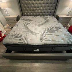 Cama Y Colchon King  $1600