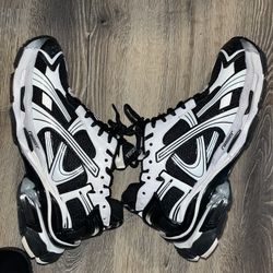 Balenciaga Runner 10/10.5