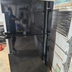 Whirlpool Refrigerator 