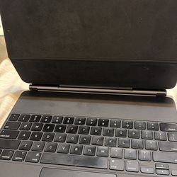 Ipad pro 12.9 inch keyboard
