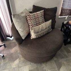 Swivel Chair For Sale 
